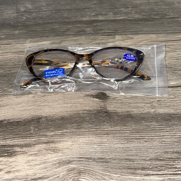 EYEURL Blue Light Protection readers +2.5 Blue Light Blocking. - Picture 1 of 9